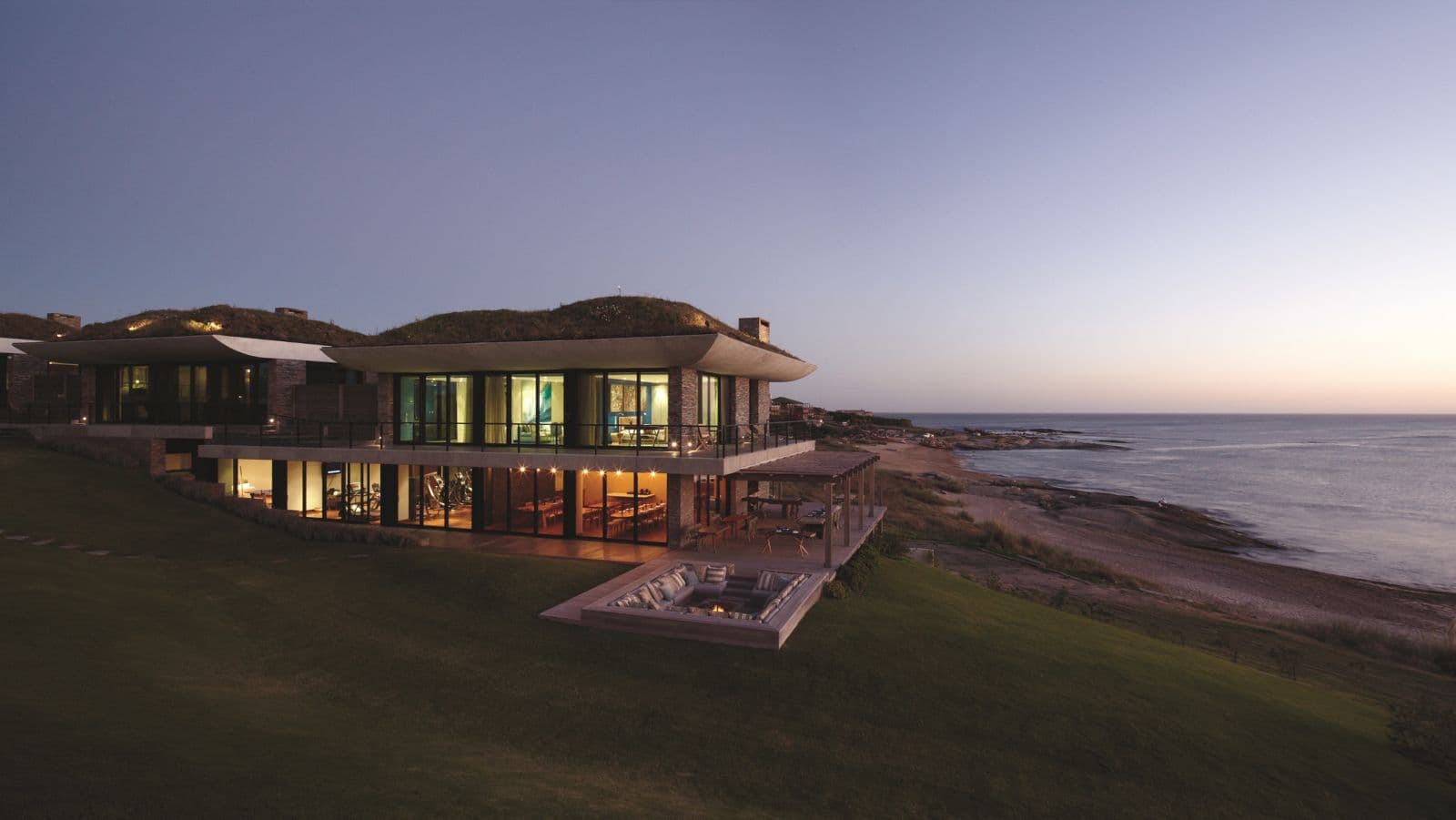 Playa Vik - Home - image 1