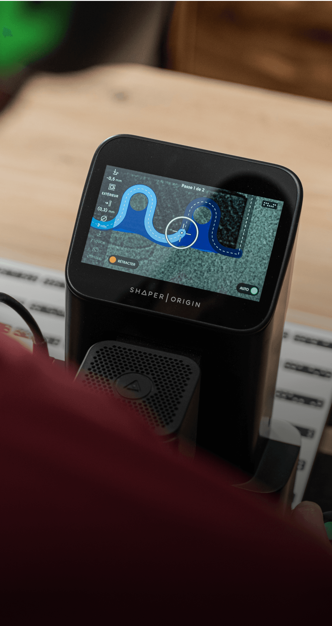 Shaper Origin Handheld CNC Router - image 1