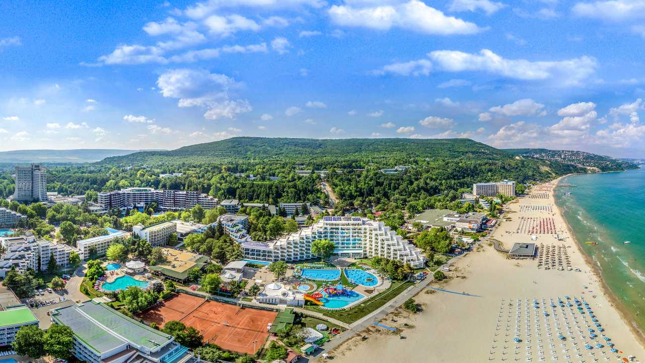 Добре дошли в Албена - image 1