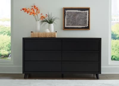Danziar 6 Drawer Dresser - image 1