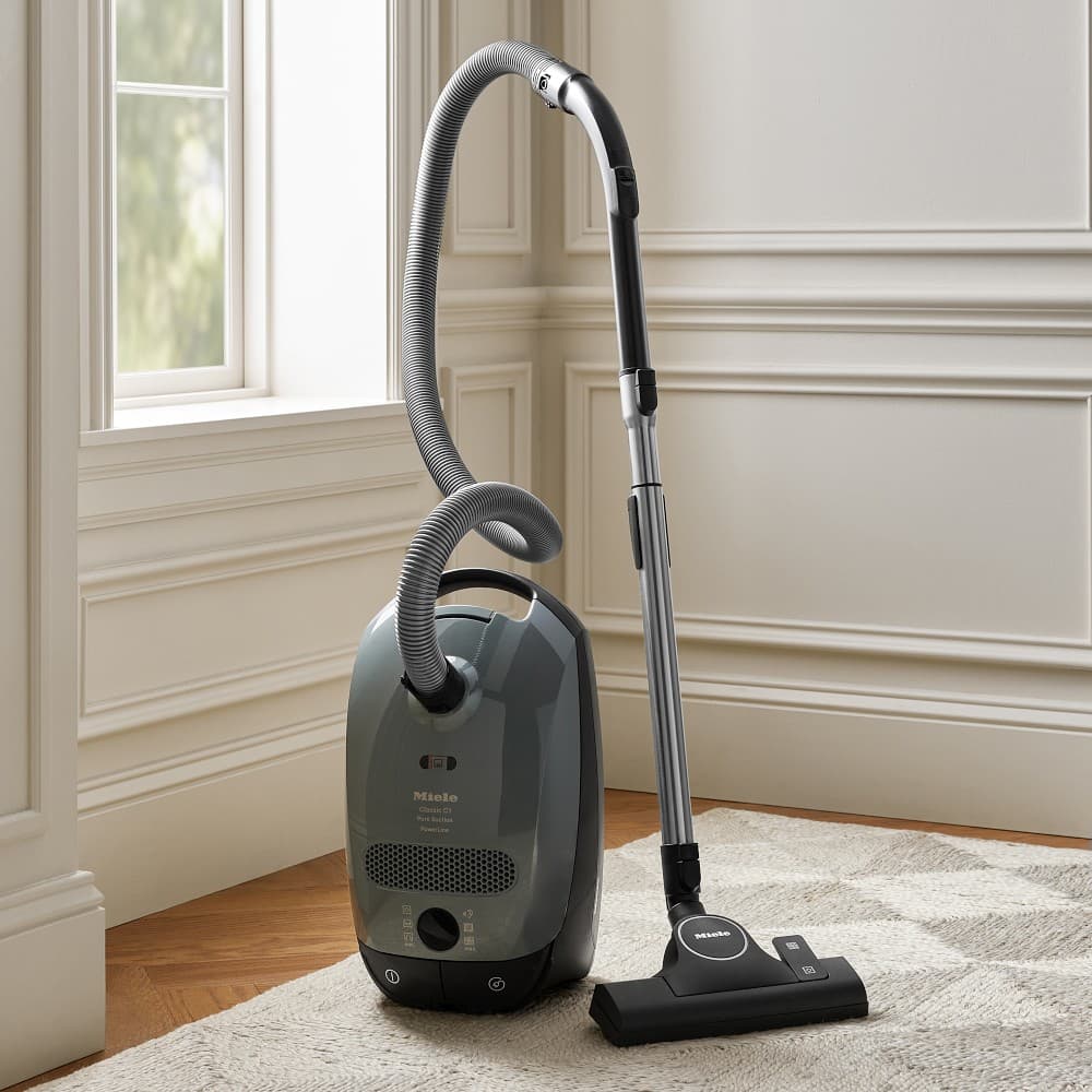 Miele Classic C1 Pure Suction PowerLine SBAN0 - image 1