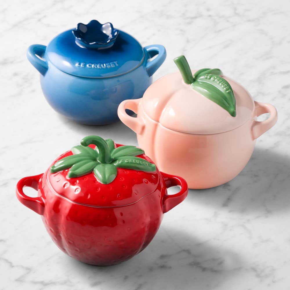 Le Creuset Mini Fruit Cocotte - image 1