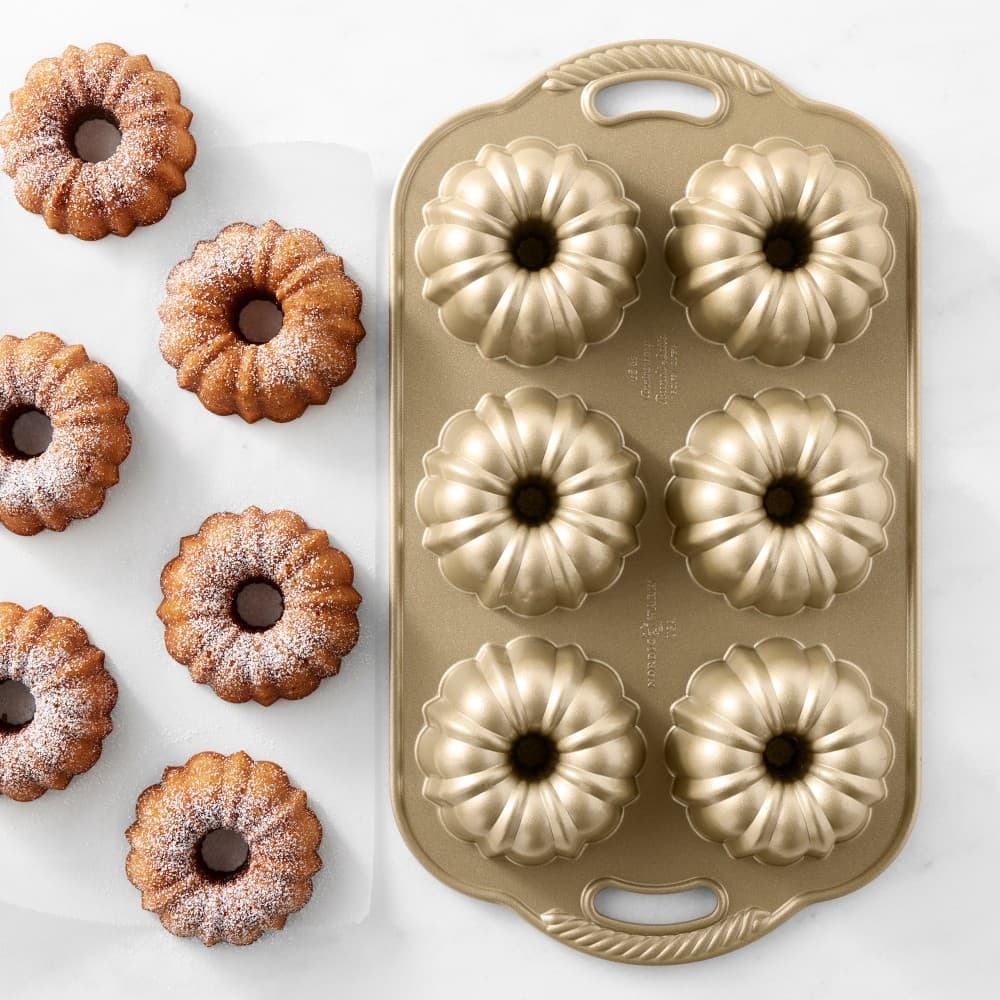 Nordic Ware Cast Aluminum Nonstick Anniversary Bundtlette Cake Pan - image 1
