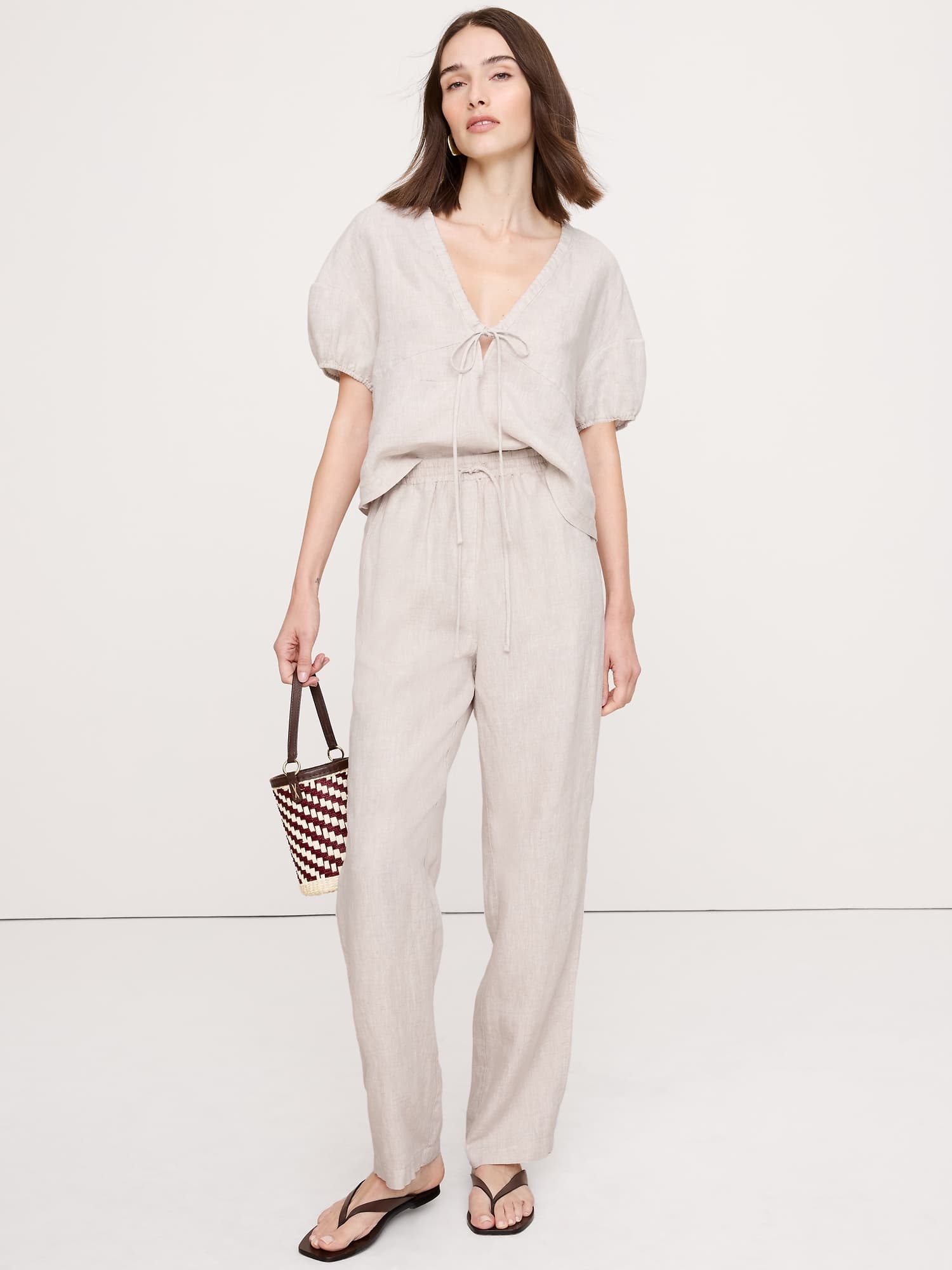 The Getaway Straight-Leg Pull-On Pant in Linen - image 1