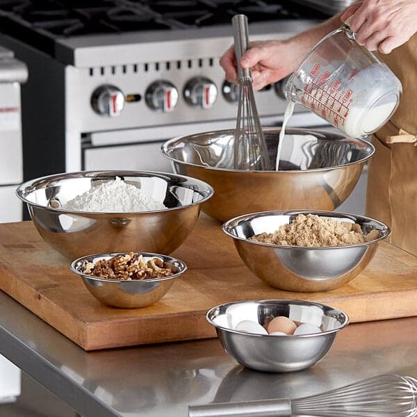 Vollrath 5-Piece Standard Weight Stainless Steel Mixing Bowl Set - image 1