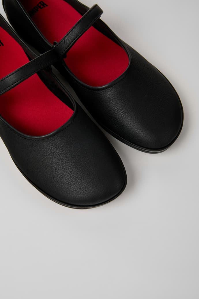 Camper Right Nina Black Leather Ballerinas for Women - image 1