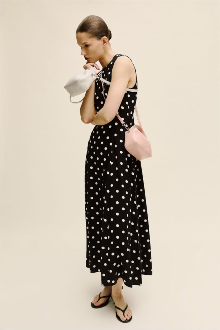 Robe mi-longue en popeline à pois - image 1