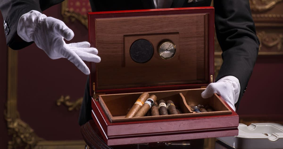 Gérard Genève Edition No 17 - image 1