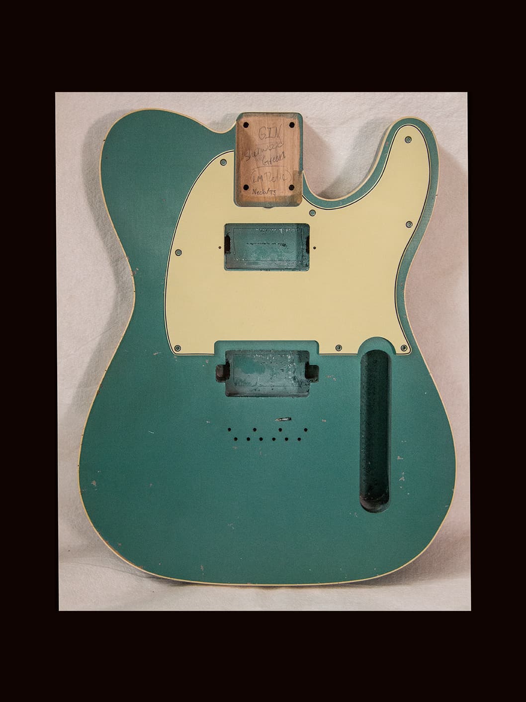 T-Style Body Alder 4 lbs 11 oz Nitrocellulose Sherwood Green Double Bound Light-Med Relic (#GIN-3675) - image 1