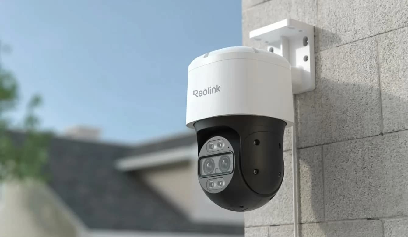 Reolink TrackMix PoE 4K Dual-Lens PoE PTZ Camera - image 1