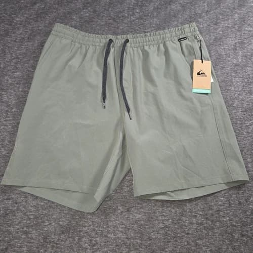 Quiksilver Taxer Amphibian 18" Hybrid Shorts Men's Green Size XL AQYHY03245 - image 1