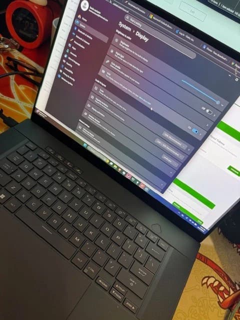 ASUS ROG Zephyrus G16 OLED QHD 240Hz Laptop Core Ultra 9 185H/16GB RAM/RTX 4070/1TB SSD - image 1