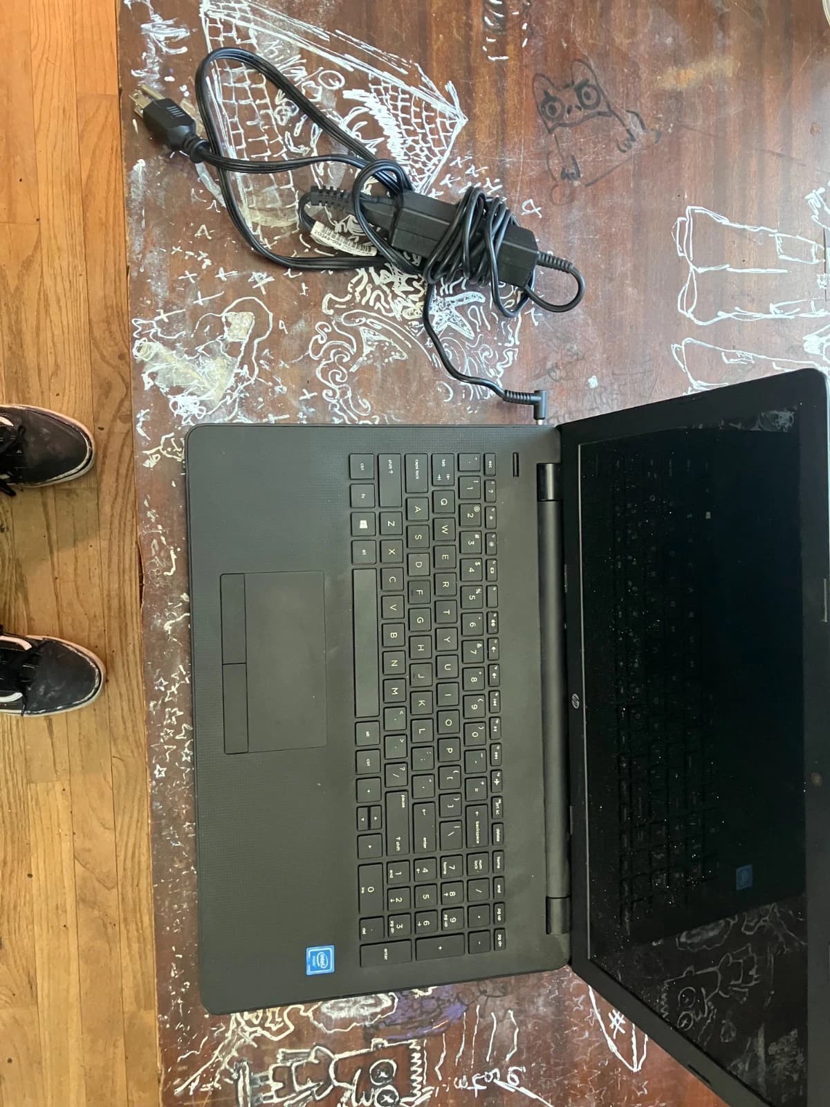 HP Pavilion 15-bs212wm 15.6" HD Laptop Celeron N4000 1.1GHz 4GB RAM 500GB HDD Intel UHD Graphics 600 - image 1