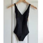 Skims Body Core Sculpt Plunge Thong Bodysuit in Onyx, Size XXS - image 1