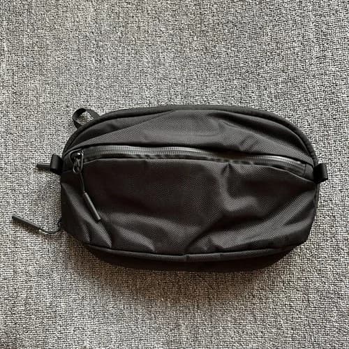 Aer Day Sling 3 Max (6L) | 11" Tablet Bag w/ Fidlock | Cordura Black | BNWT - image 1