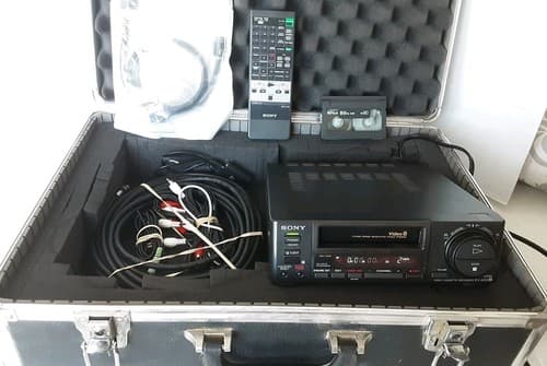 Sony EV-A50 (EV-C3) Video8 8mm VCR Editing Player Powers On For Parts Or Repair - image 1