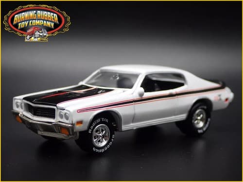 1970 Buick GSX Muscle Car 1:64 Scale Diecast Model Car White - image 1