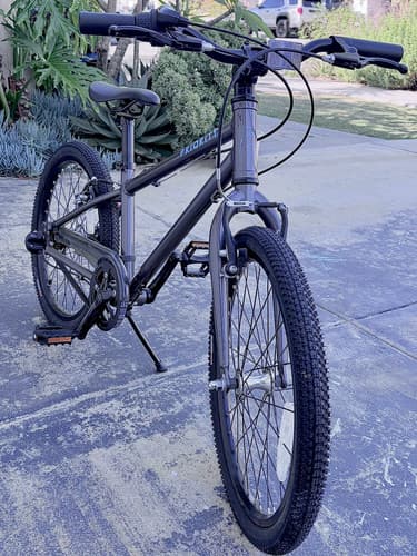 PRIORITY START 20 PREMIUM KIDS BICYCLE - image 1
