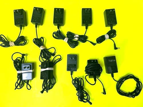 Gateway GWTN141-1BL AC Adapter 12V 2000mA SAW30A-120-200 - image 1