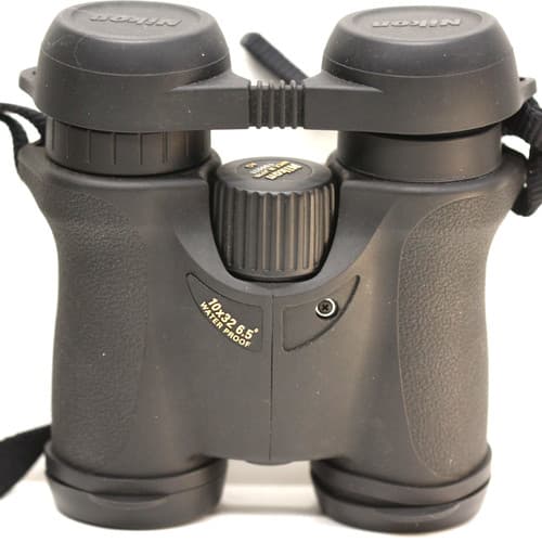 NIKON premiere 10x32 binoculars - image 1