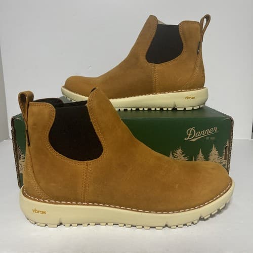Danner Mens 6" Leather Tramline Chelsea 917 GTX Boot Size 10.5 New Roasted Pecan - image 1