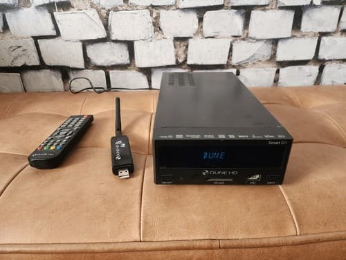 Dune HD Smart D1 Media Player with 1TB Seagate Hard Drive - image 1