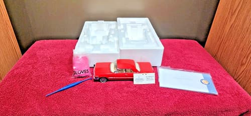 Franklin Mint 1963 Red Chevrolet Impala SS Limited Edition DieCast Model #899/2500 - image 1
