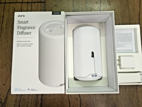 Pura Plus White Wi-Fi Smart Fragrance Home Diffuser, Diffuser & Power Cord NICE - image 1