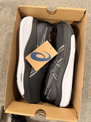ASICS Gel-Kayano 33 Men’s Size 9.5W-NEW - image 1