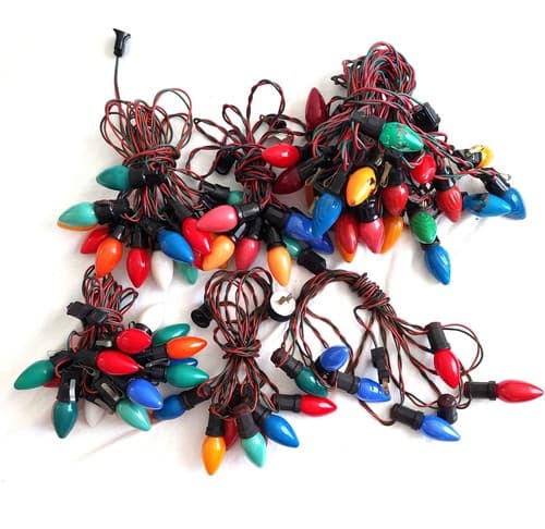 Lot of Six Vintage Gilbert & NOMA Christmas C-9 Bulbs String Lights Red & Green Wire - image 1