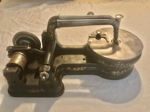 Antique Vintage Florence Sewing Machine (Patent July 18 1863) RARE - image 1