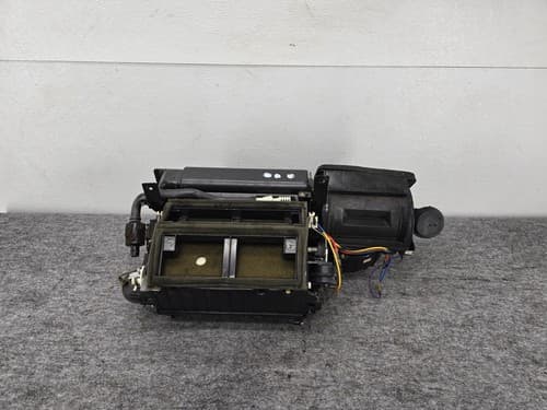 Chevrolet Corvette C5 1997-2004 5.7L OEM Temperature Mode Valve Actuator Assembly - image 1
