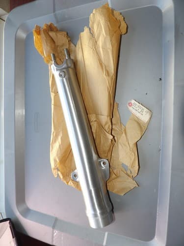 NOS Yamaha DT2 MX250 DT3 MX360 RT3 Genuine Right Fork Outer Tube 291-23136-60 - image 1