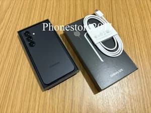 Samsung Galaxy S25 6.2 inch 5G 256GB Black - image 1