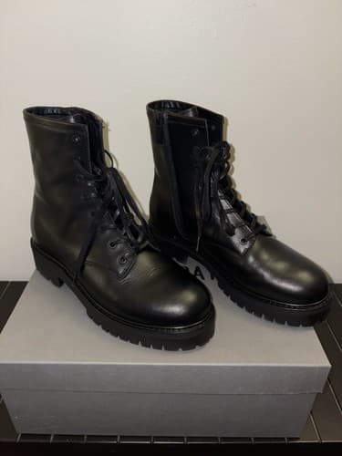 Thursday Everyday Women’s Black Leather Combat Ankle Boots Lace-Up Zip US 8 - image 1