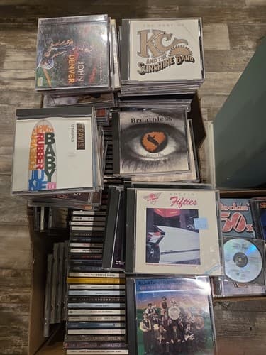 Huge Clearance Country CDs Album - image 1