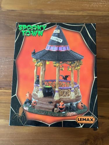 2021 Lemax Spooky Town Witch Gazebo Table Accent Rare EUC!!! - image 1