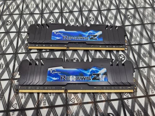 G.SKILL Ripjaws Z 8GB (2x4GB) DDR3 2400MHz PC3-19200 Memory Kit - image 1