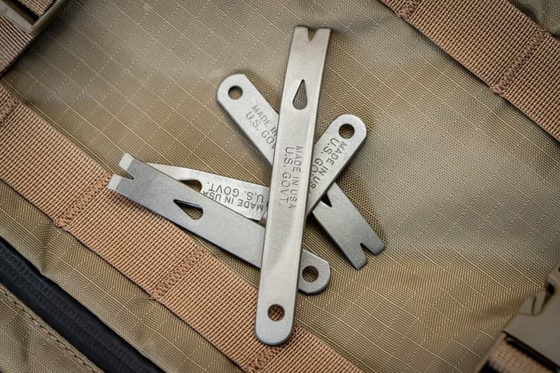 EDC Heat Treated Steel Curved Pry Bar for Pocket, Keychain, Toolbox - image 1