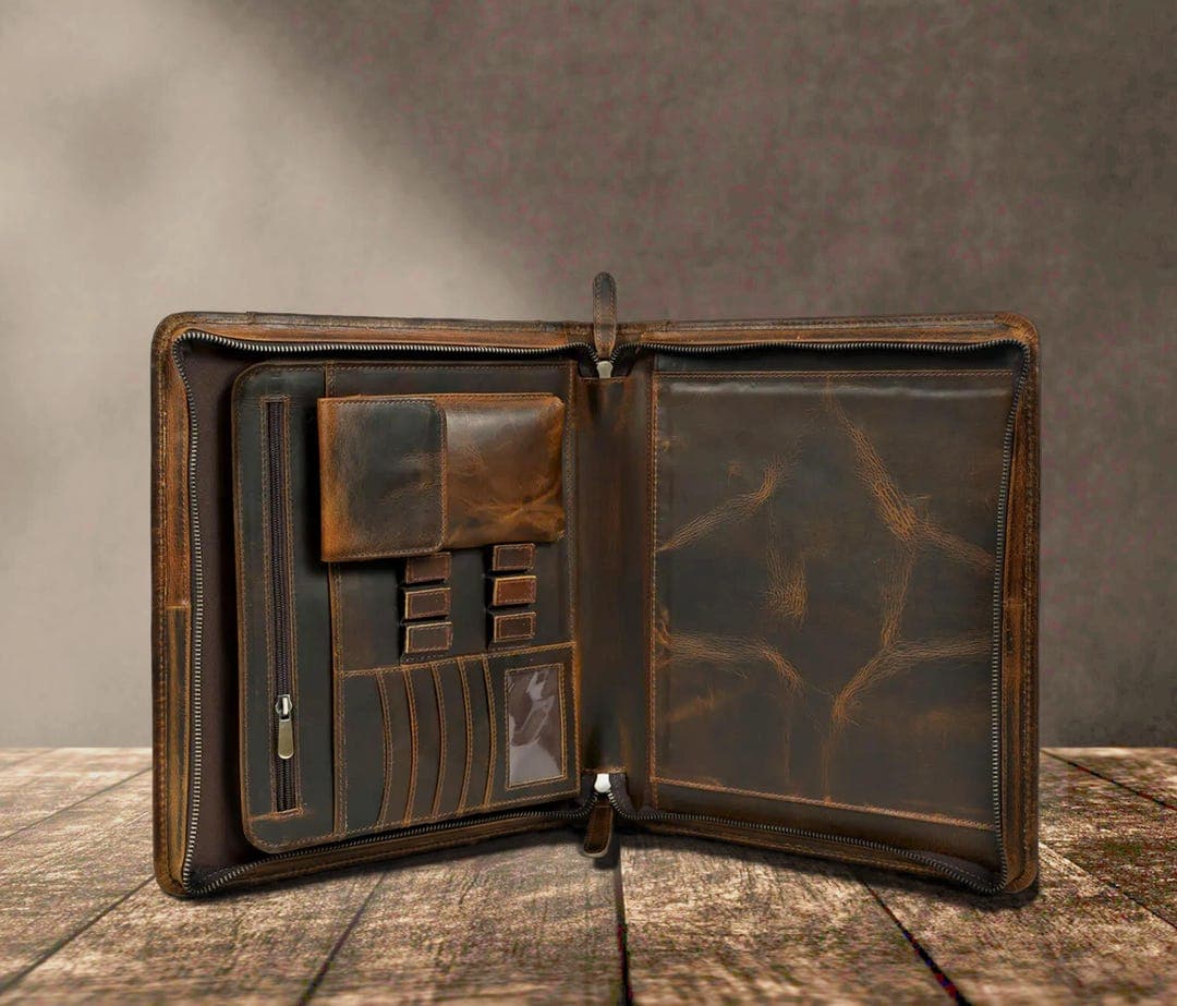 Personalized Full Grain Leather Padfolio – A4 Executive Organizer - image 1