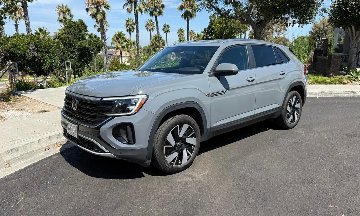 Volkswagen Atlas Cross Sport - image 1