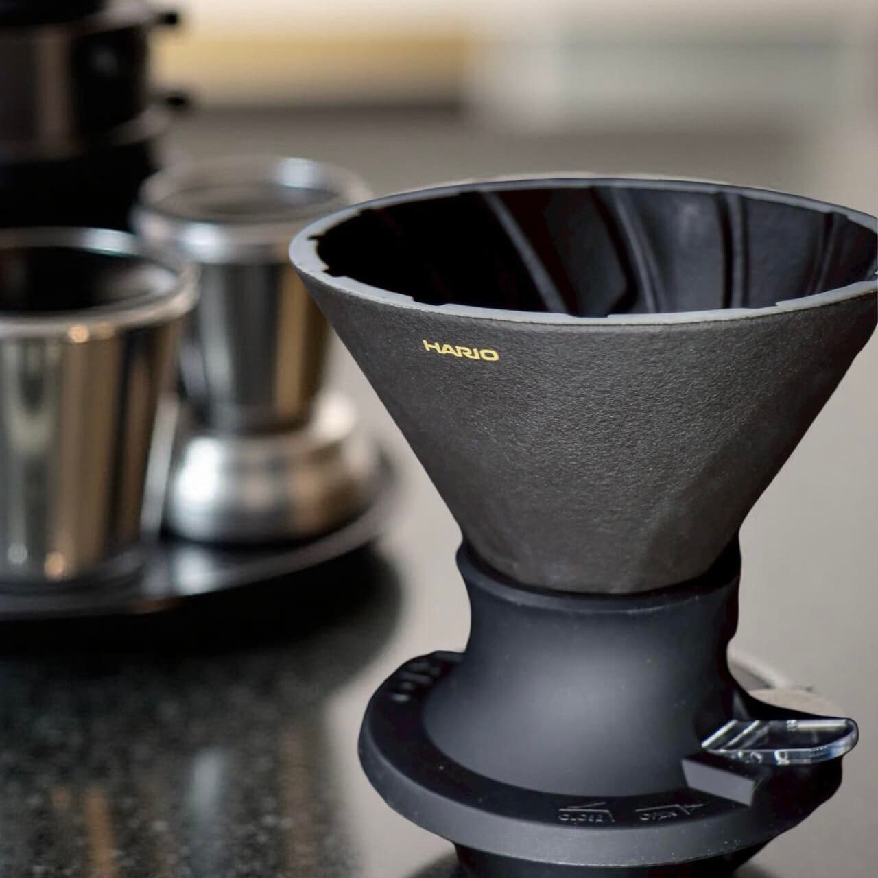 Hario Alpha Switch Dripper - image 1