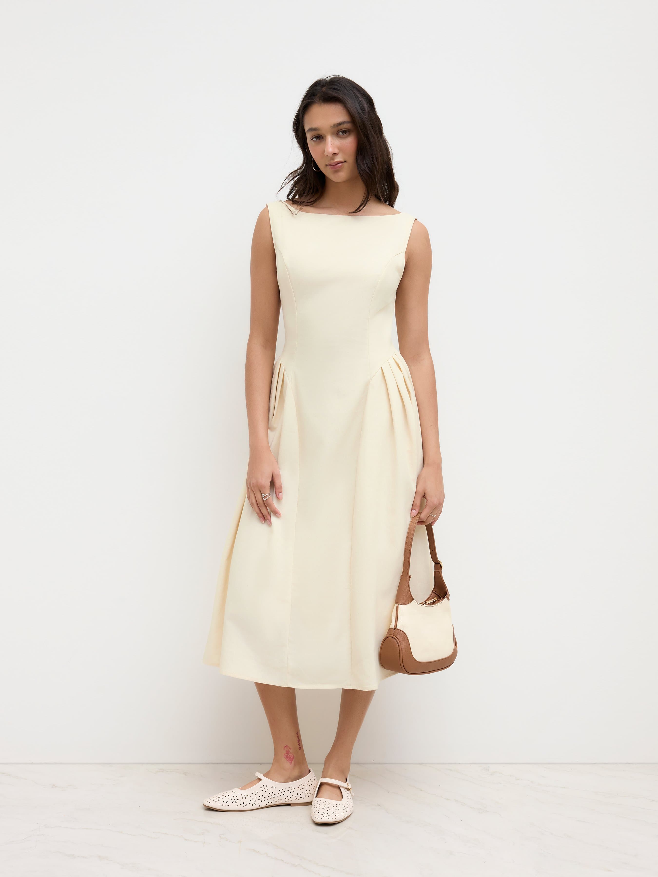 Linen-blend Boat Neck Ruffle Backless Midi Dress - image 1