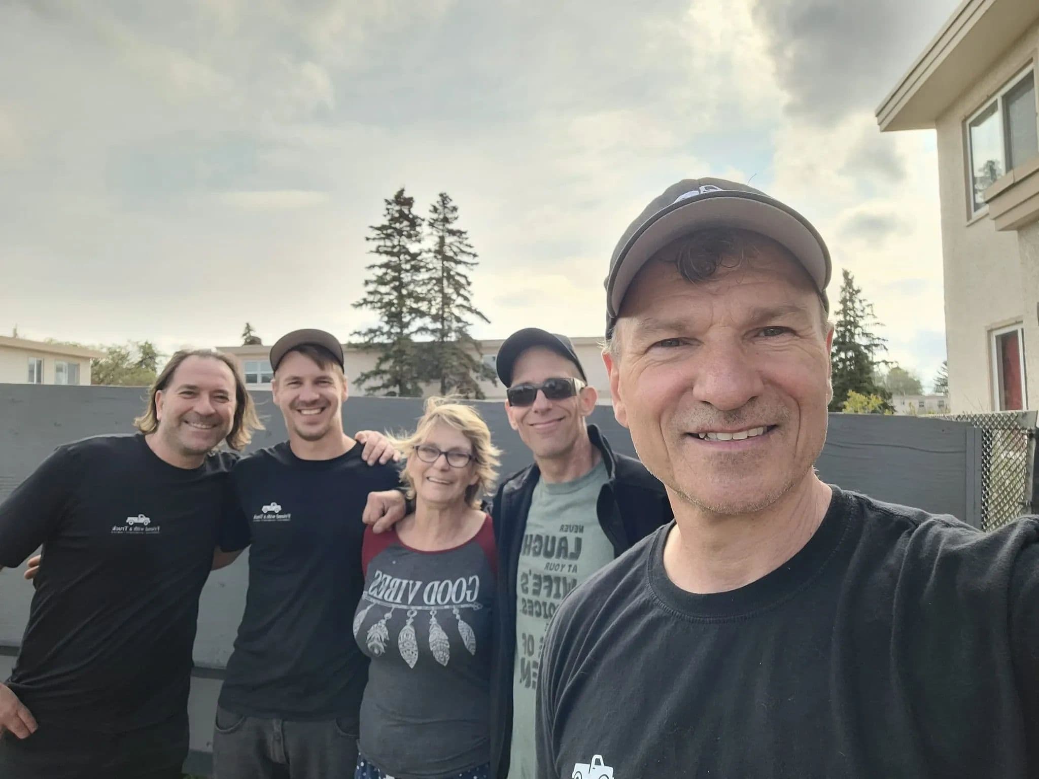 Friend with a Truck Moving Services - image 1