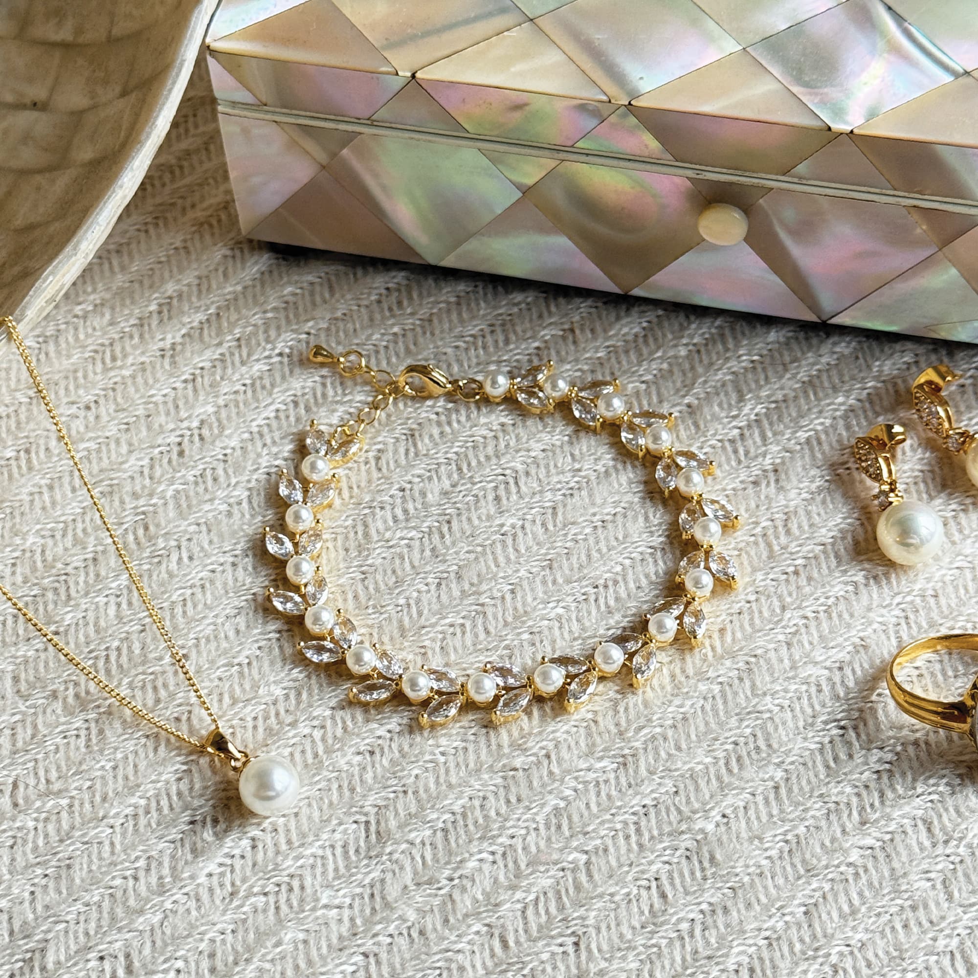 Boston Gold Leafy Crystal Pearl Bracelet - image 1