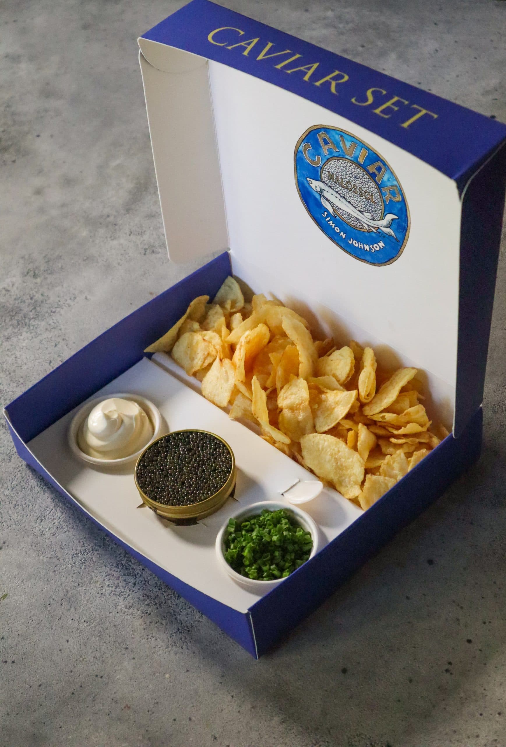Caviar Box Set – The Luxe Snack Moment - image 1