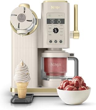 Ninja CREAMi Scoop & Swirl A Geladeira com 2 Frascos e 13 Funções - Pedra / Dourado, Modelo NC701EUSTGD - image 1