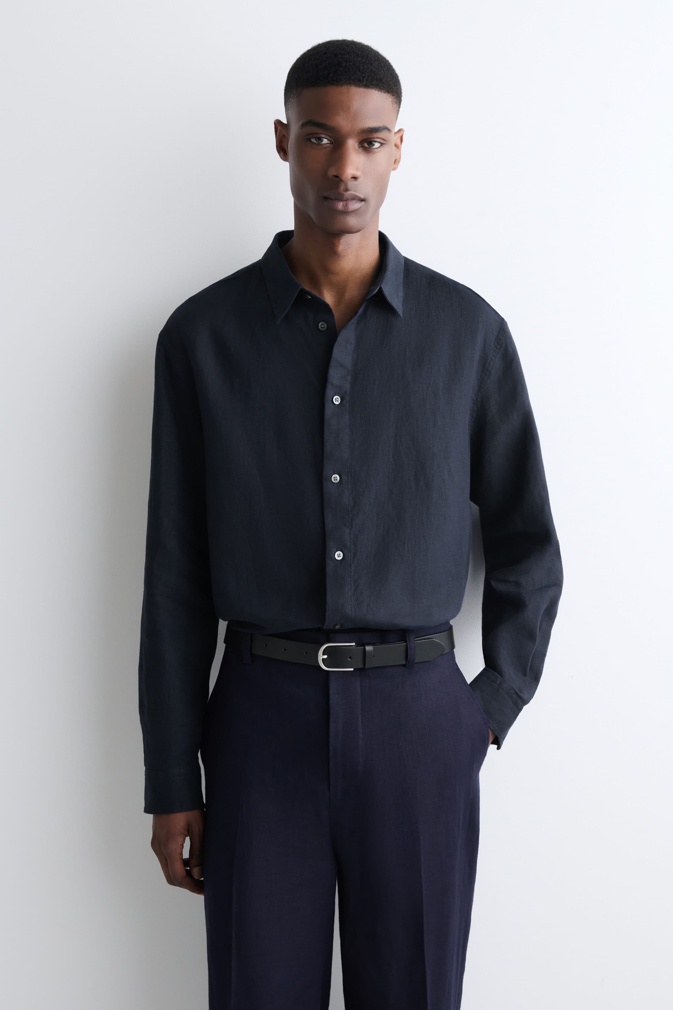 RELAXED LINEN SHIRT - NAVY - image 1