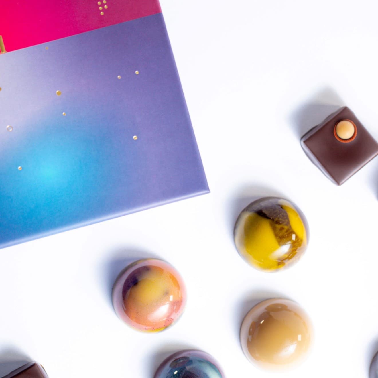 12 Piece Vegan Bonbon Box - image 1
