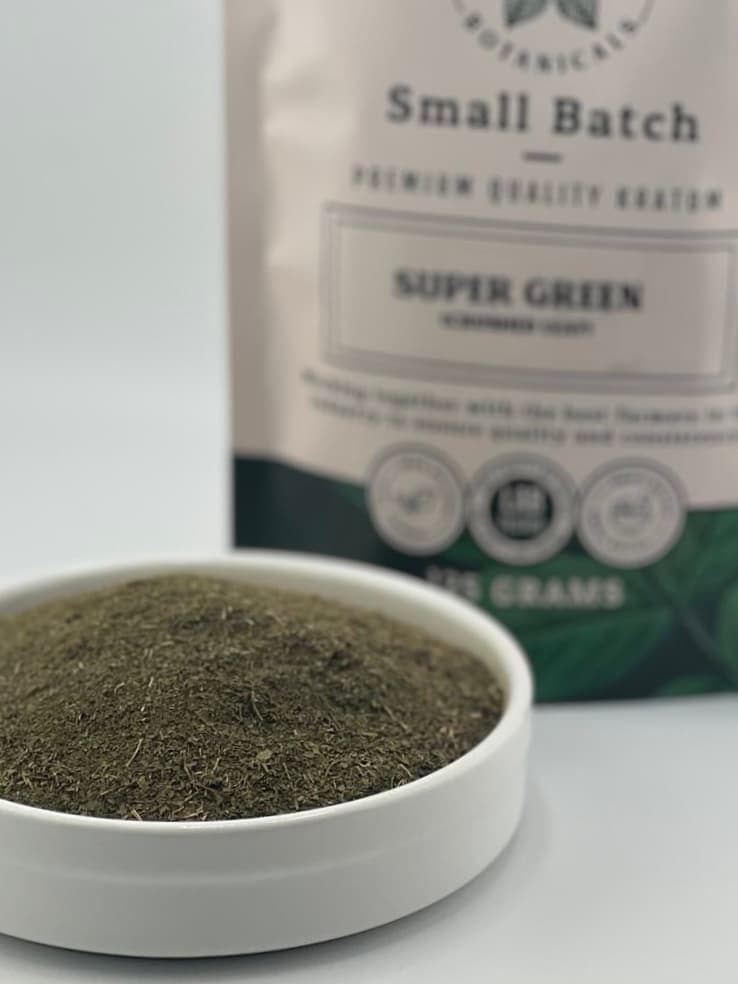Super Green Crushed Leaf Kratom - image 1